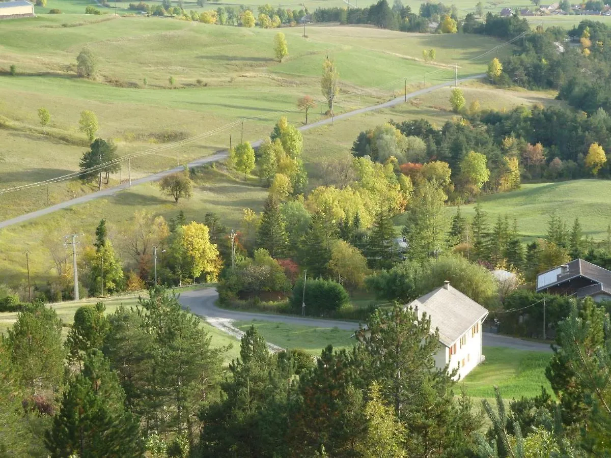 Apartment With Mountain Views Lus-la-Croix-Haute